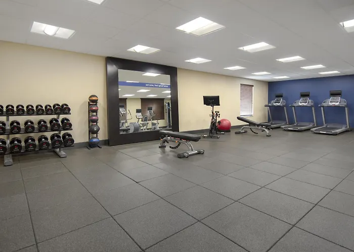 Hampton & By Hilton Scioto Downs 3*