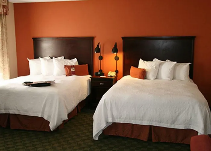 Hampton & By Hilton Scioto Downs Hotel Columbus