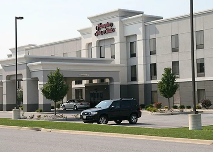 Hampton & By Hilton Scioto Downs Columbus